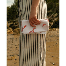 Load image into Gallery viewer, Coral Napkins - Set of 4 - shopcurious