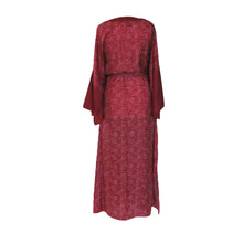 Load image into Gallery viewer, Lotus Kaftan - Burgundy with Contrasting Trim - shopcurious