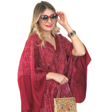Load image into Gallery viewer, Lotus Kaftan - Burgundy with Contrasting Trim - shopcurious