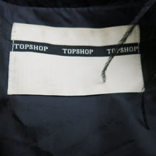 Load image into Gallery viewer, Preloved Boxy Shouldered Black Feather Jacket - ShopCurious