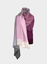 Load image into Gallery viewer, Infinity Cape - Flamingo - shopcurious