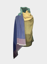 Load image into Gallery viewer, Infinity Cape - Rainbow - shopcurious