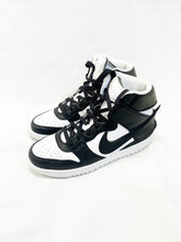 Load image into Gallery viewer, Preloved - Nike Dunk High Ambush in Black and White - shopcurious