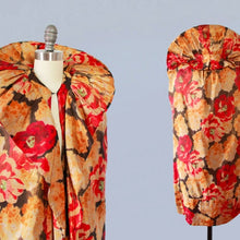 Load image into Gallery viewer, 1920s Floral Lamé Museum Quality Cocoon Cape - ShopCurious