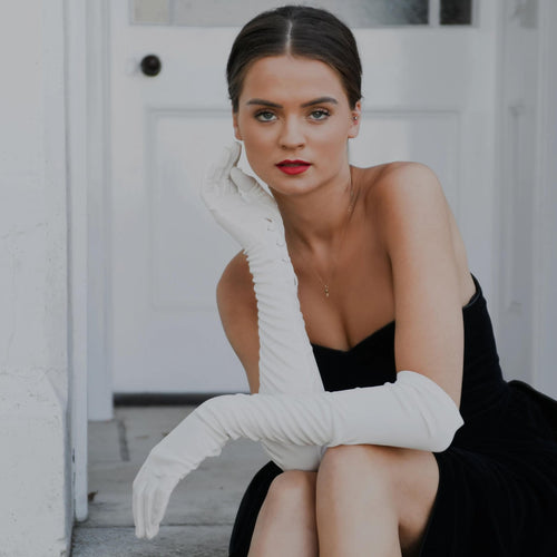 Desdemona - Silk Opera Glove with Mousquetaire - shopcurious