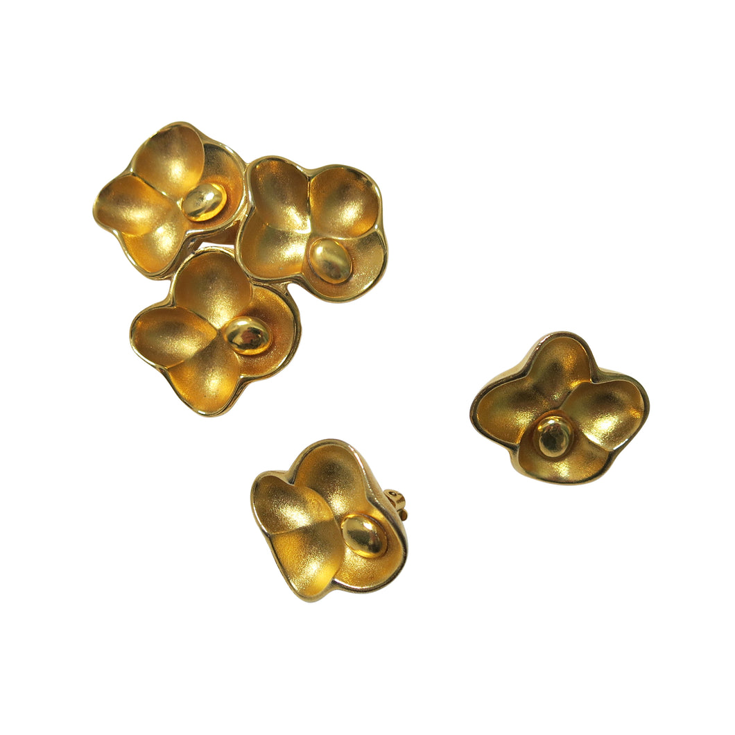 Gold Flower Brooch and Earrings Set Vintage Oscar de la Renta