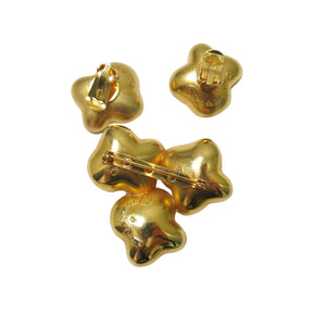 Gold Flower Brooch and Earrings Set – Vintage Oscar de la Renta - shopcurious