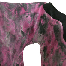 Load image into Gallery viewer, Histoire de Soie Hand Painted Silk Robe - shopcurious
