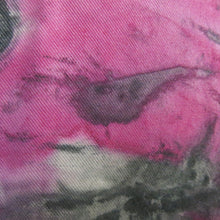 Load image into Gallery viewer, Histoire de Soie Hand Painted Silk Robe - shopcurious
